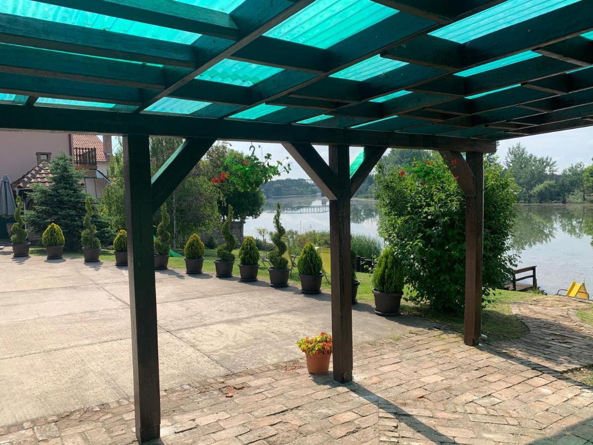 Vila Sunce Morovic Morović Exterior foto