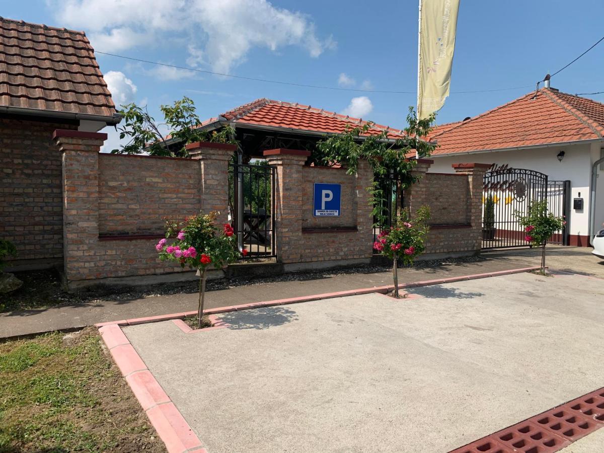 Vila Sunce Morovic Morović Exterior foto