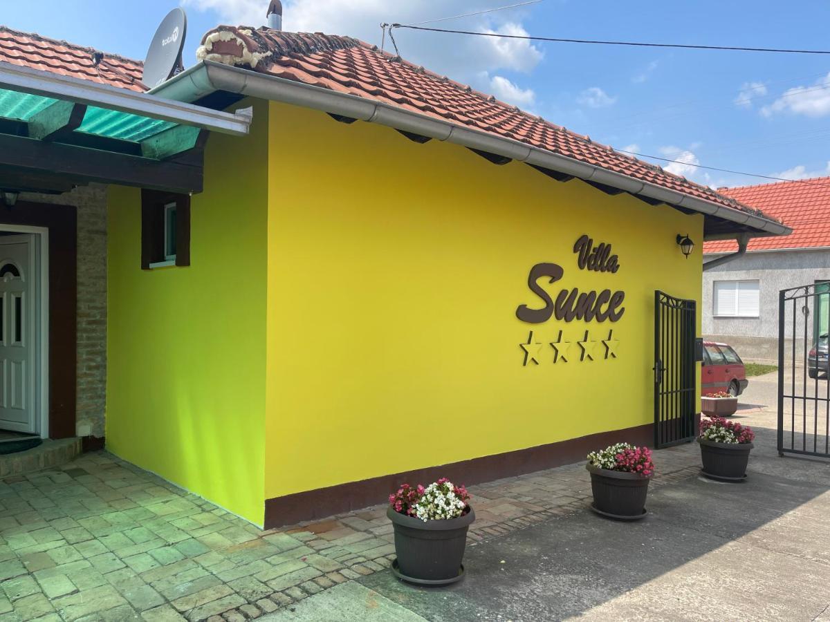 Vila Sunce Morovic Morović Exterior foto